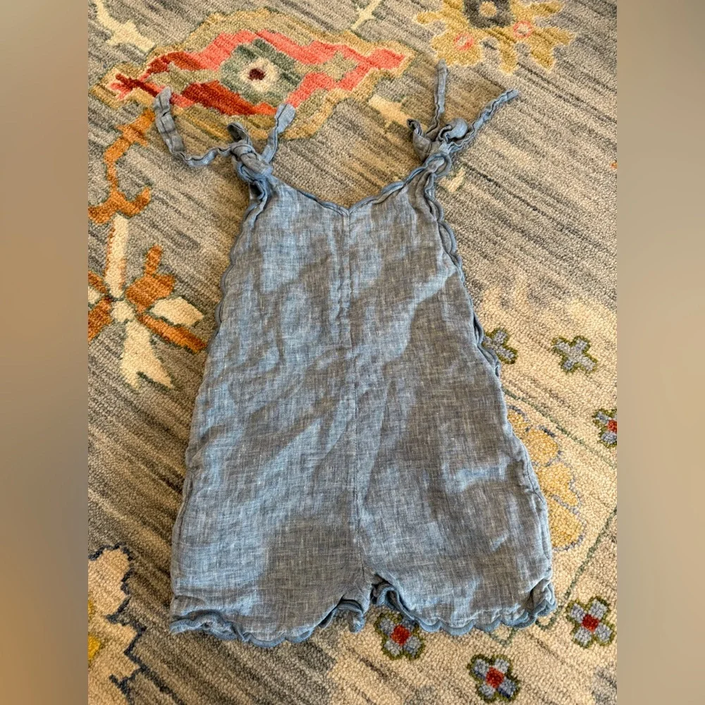 Innika Choo Linen Berry Bard Romper Shortall with tie shoulder Girls size 6 - 8
